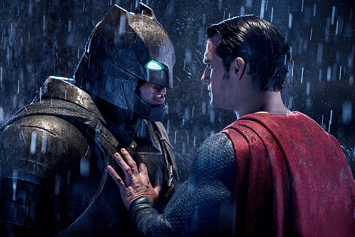 batman-vs-superman-review-pic1.jpg?w=720&cdnnode=1