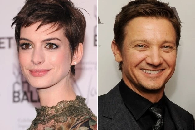 Saturday Night Live Anne Hathaway Jeremy Renner Saturday Night Live Anne Hathaway Jeremy Renner