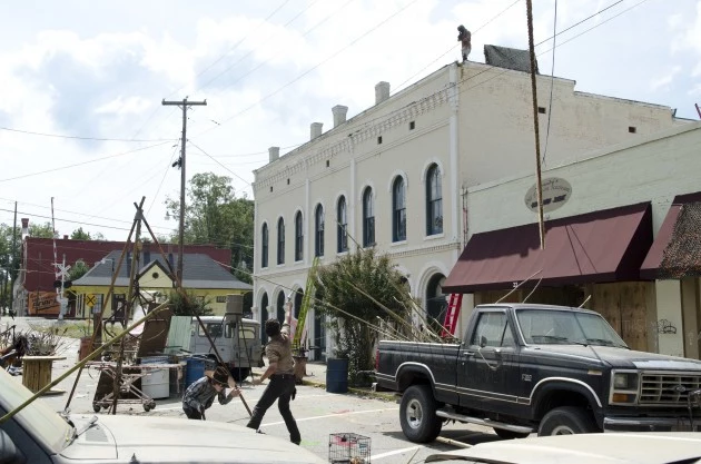 The Walking Dead Clear Preview Photos The Walking Dead Clear Preview Photos
