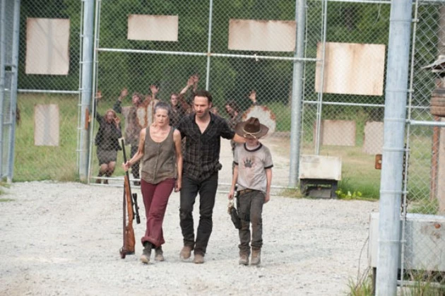 The Walking Dead Season 3 The Suicide King Photos The Walking Dead Season 3 The Suicide King Photos