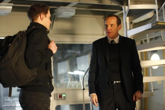 Marvel Agents of SHIELD TAHITI Photos Clip Bill Paxton Marvel Agents of SHIELD TAHITI Photos Clip Bill Paxton
